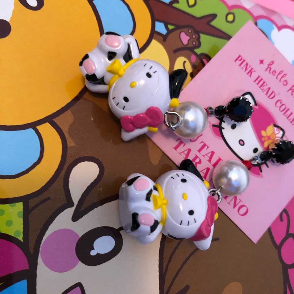 KiTtY hello TT vinyl figurine sanrio collaboration